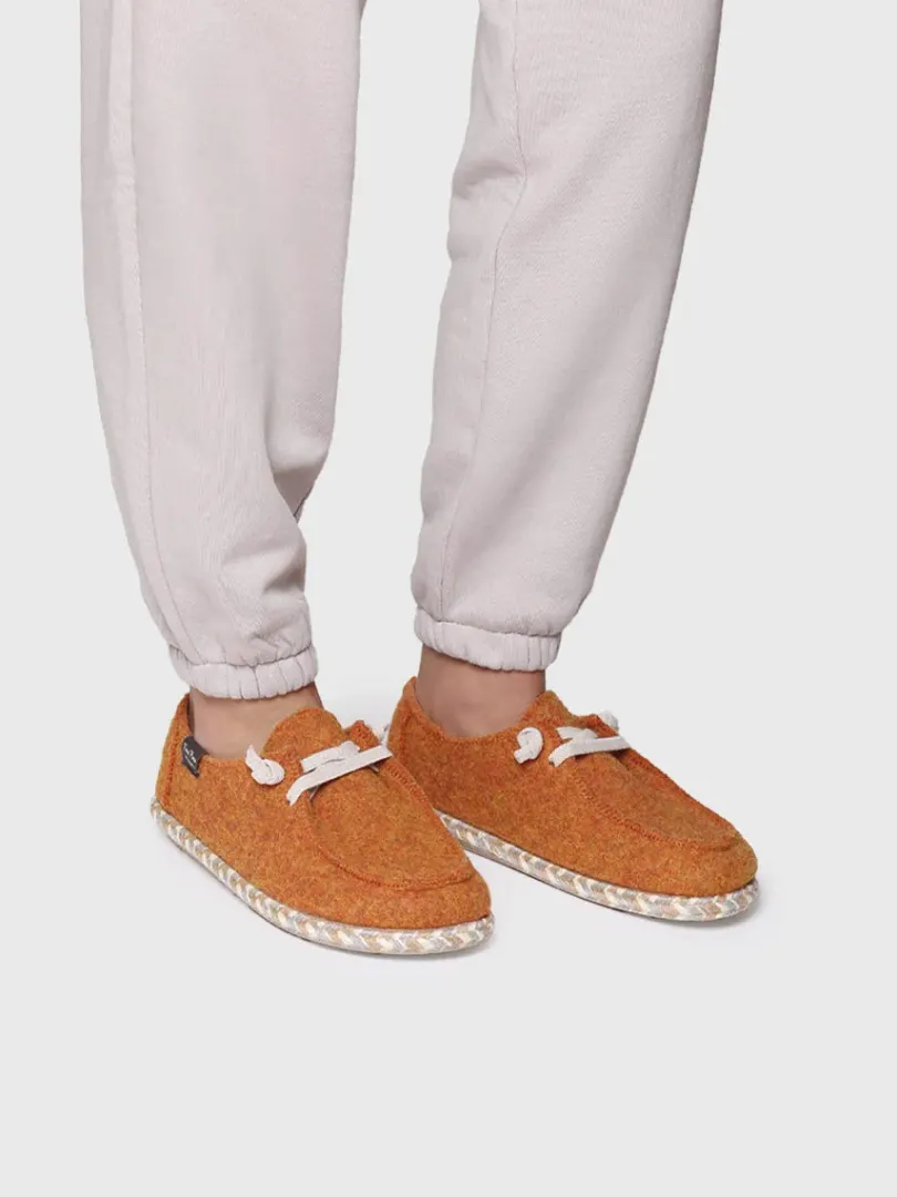 Toni Pons Slippers | DEMI-FP - Zapatilla de casa para mujer en fieltro con cordones | DEMI-FP
