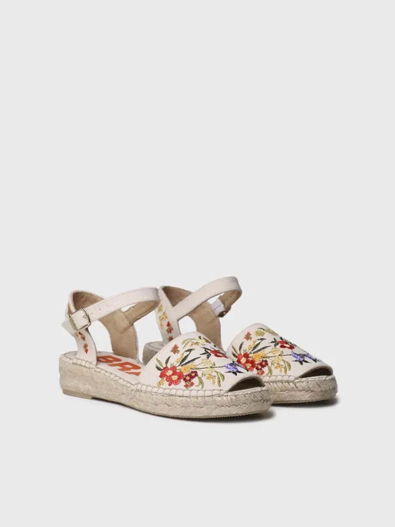 Toni Pons Abiertas | Cuñas Bajas | GARBET - Sandalia plana de mujer con bordado multicolor | GARBET