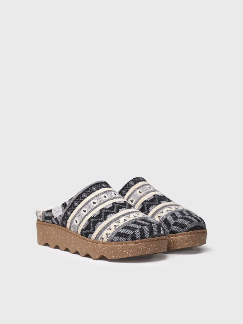 Toni Pons Slippers | JOYCE-YA - Zapatilla de casa de mujer con motivos étnicos | JOYCE-YA