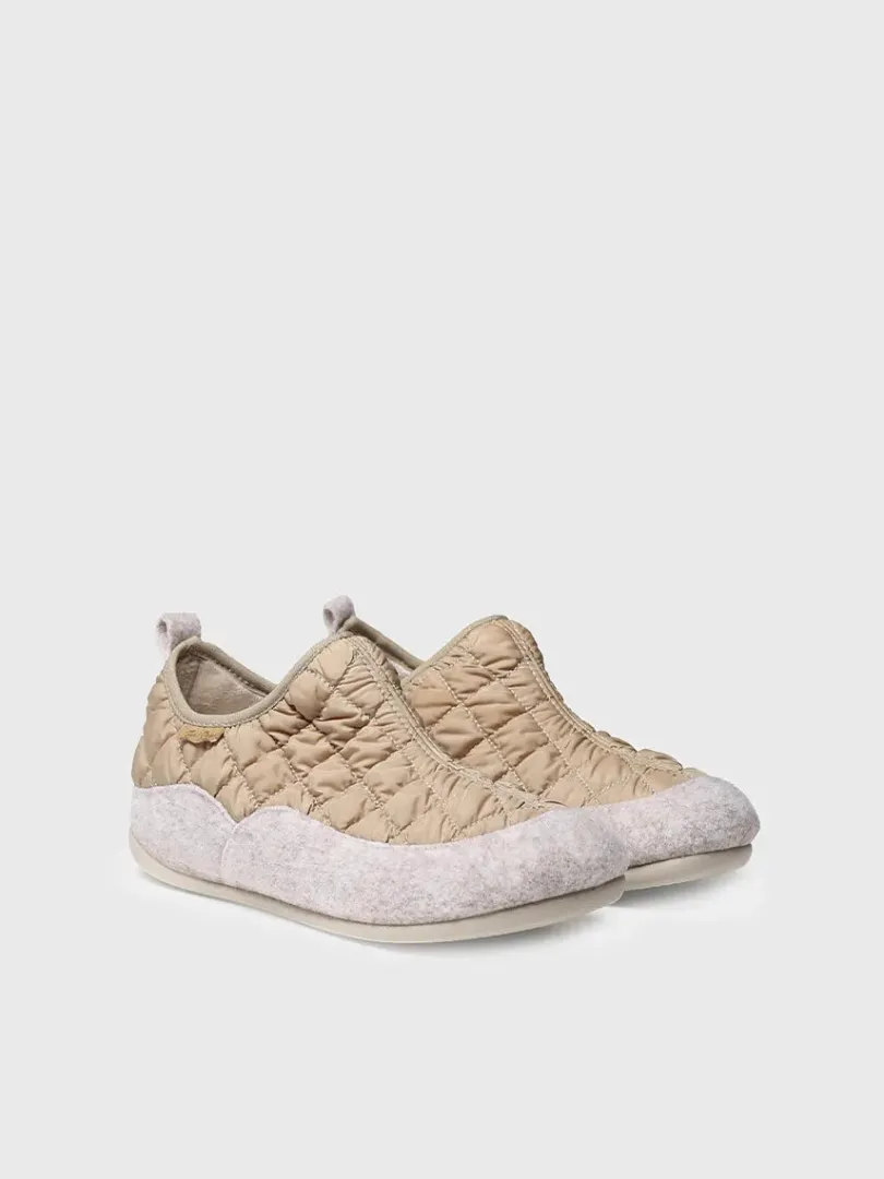 Toni Pons Slippers | MARE-UM - Slippers para mujer en fieltro y tejido acolchado | MARE-UM