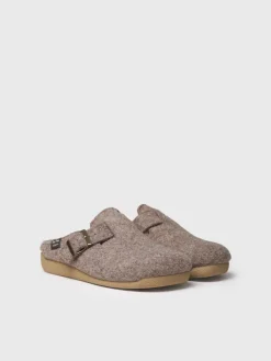Toni Pons Slippers | MIMA-FP - Slipper de mujer tipo zueco con hebilla | MIMA-FP