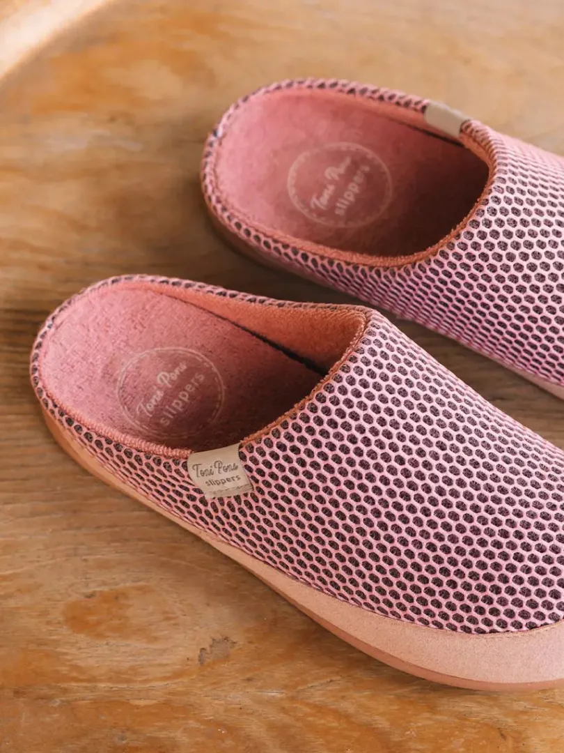 Toni Pons Slippers | MINA-GC - Zapatilla de casa tipo zueco de mujer en rejilla | MINA-GC