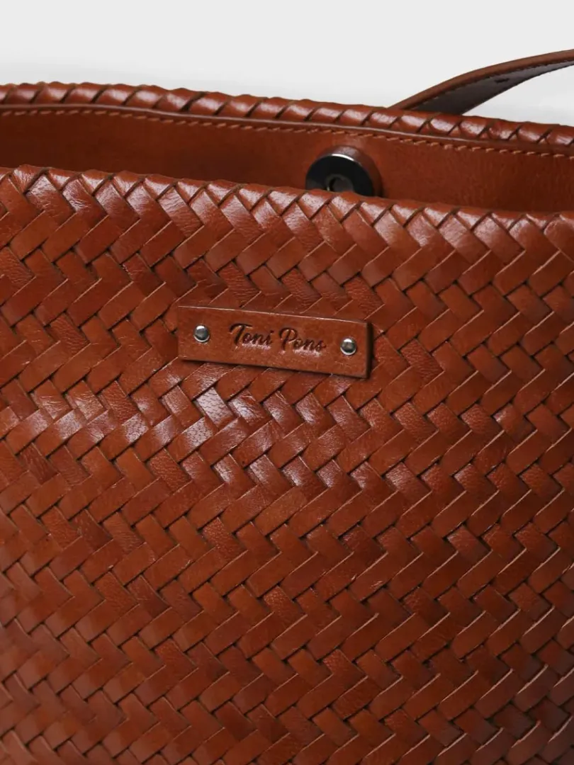 Toni Pons Bolsos | SALLY - Bolso bombonera en cuero trenzado con tira ajustable | SALLY