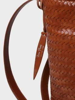 Toni Pons Bolsos | SALLY - Bolso bombonera en cuero trenzado con tira ajustable | SALLY