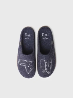 Toni Pons Slippers | SOMNI - Zapatillas de casa de hombre inspiradas en la obra de Salvador Dalí en azul marino | SOMNI