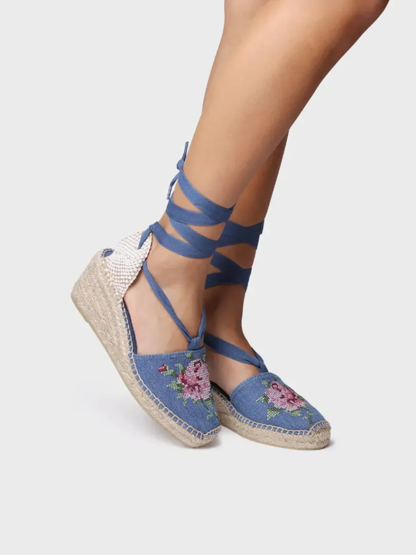 Toni Pons Cuñas Medias | Cerradas | VENECIA - Alpargata vegana de mujer en algodón con bordado y cuña | VENECIA